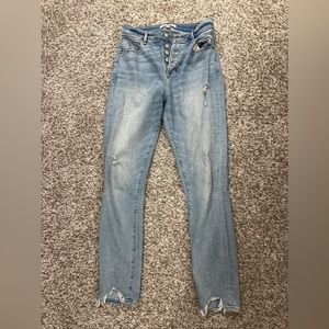 Women’s Abercrombie high rise skinny jeans. Size 29.